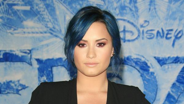 Demi Lovato bei der Premiere von "Frozen" ("Die Eiskönigin - Völlig unverfroren") 2013 in Los Angeles