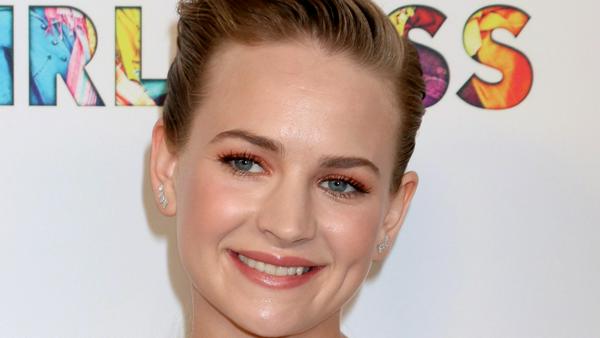 Britt Robertson bei der Premiere ihrer Netflix-Show "Girlboss"