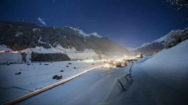 Auch nachts ein Rodelparadies: Neustift
