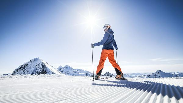 Gipfel, wohin das Auge vom Stubaier Gletscher aus reicht