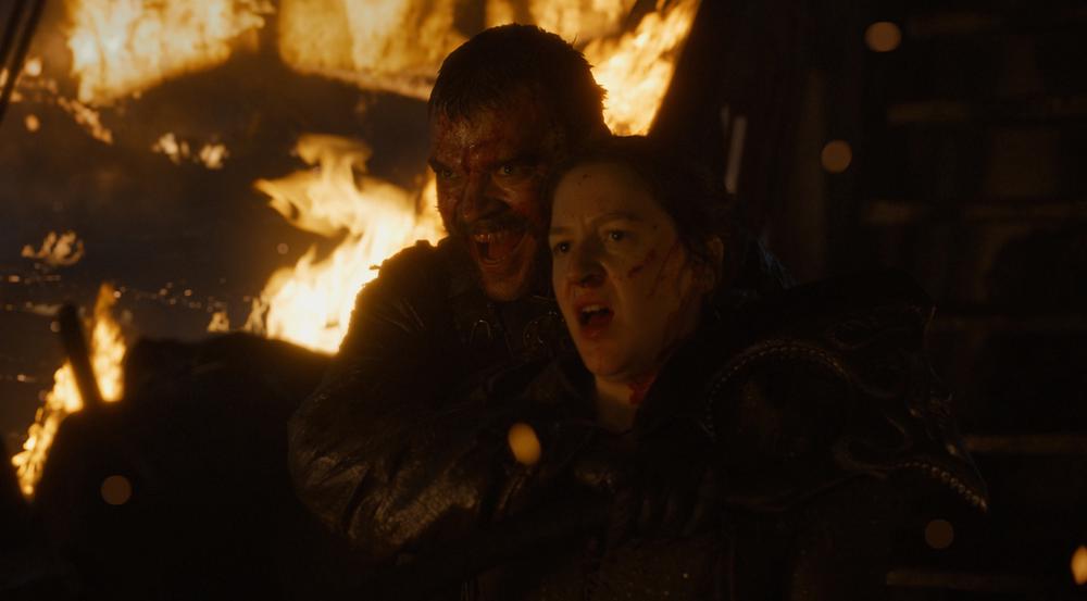 Euron Graufreud (Pilou Asbæk) schnappt sich seine Nichte Asha (Gemma Whelan)