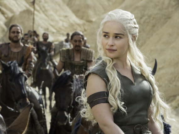 Emilia Clarke spielt die Daenerys Targaryen, einen der beliebtesten Charaktere von