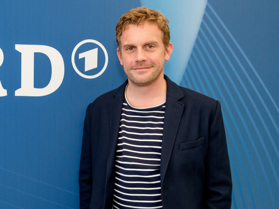 Schauspieler Sebastian Bezzel war von 2004 bis 2016