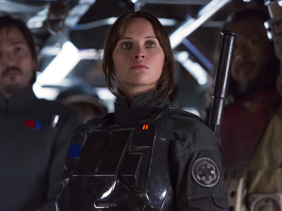 Felicity Jones spielt in